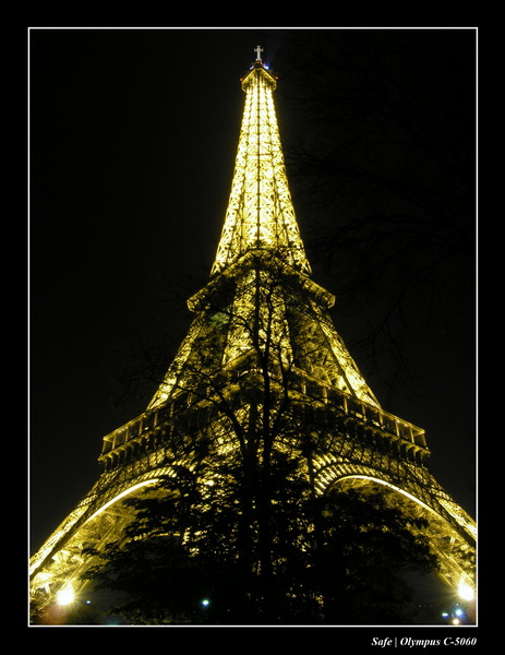 2004 - 03 - Paris by night 03